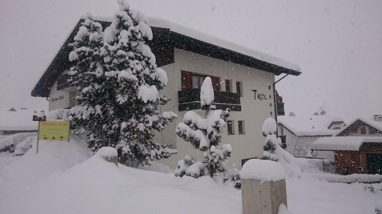 Pension Tirol Сан-Валентино-алла-Мута Экстерьер фото